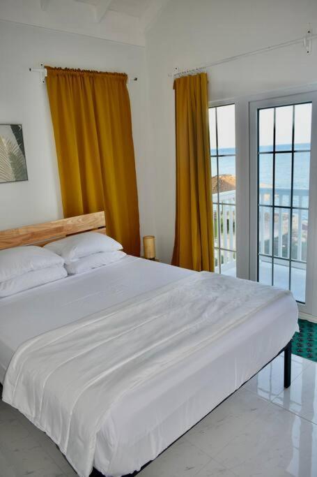 Irie Vibes Ocean View Villa Negril Ngoại thất bức ảnh